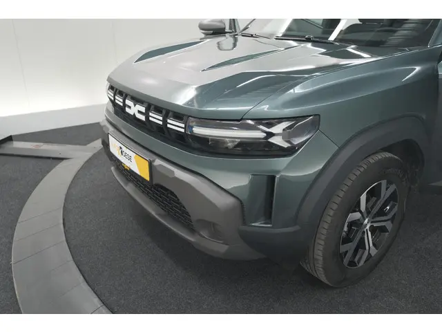 Dacia Duster Mild Hybrid 130 Expression 2025 Benzine 17