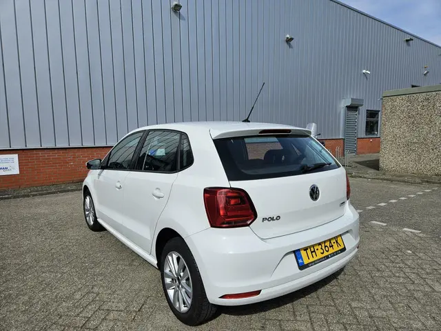 Volkswagen Polo 1.0 Cruise/Airco/5Deurs 2015 Benzine 12
