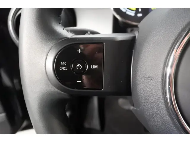 MINI Electric Mini Classic Blackline 2022 Elektrisch 24