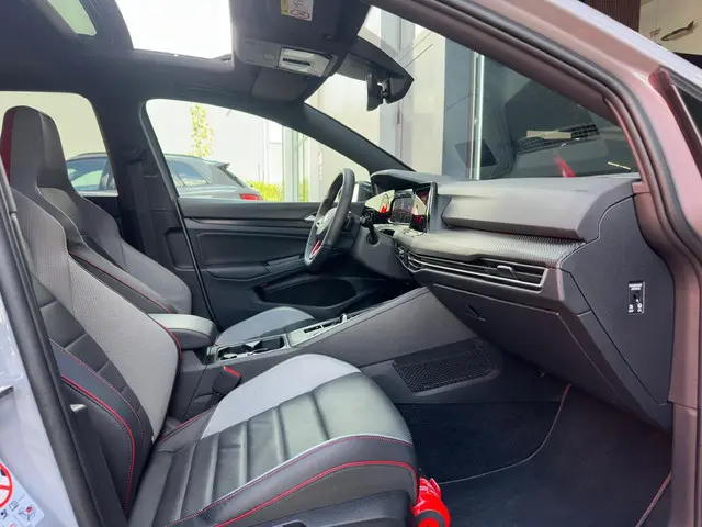 Volkswagen Golf 2.0 TSI GTI Clubsport 2021 Benzine 16