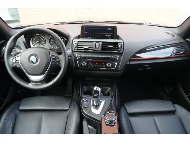 BMW 1 Serie 116d High Executive 2015 Diesel 3