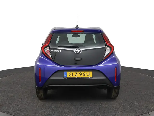Toyota Aygo X 1.0 VVT-i MT Play 2024 Benzine 46