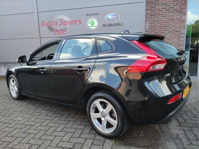 Volvo V40 1.6 T2 Kinetic 2015 Benzine 8