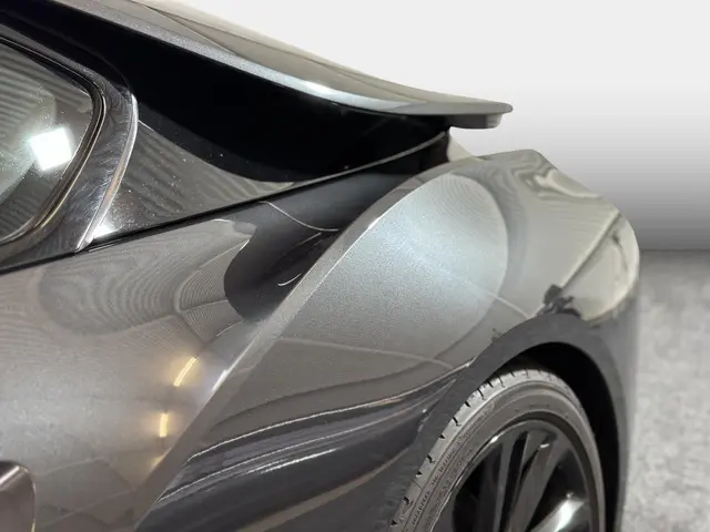 BMW i8 incl BTW Bodykit 2015 Hybride Benzine 35
