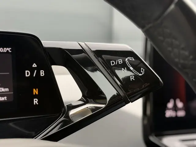 Volkswagen ID.3 First Plus 58 kWh 2020 Elektrisch 25