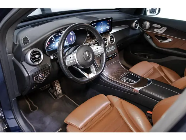 Mercedes-Benz GLC 300e 4MATIC 2021 Hybride Benzine 23
