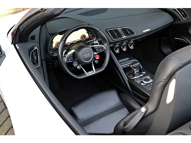 Audi R8 Spyder 5.2 V10 Quattro 2017 Benzine 4