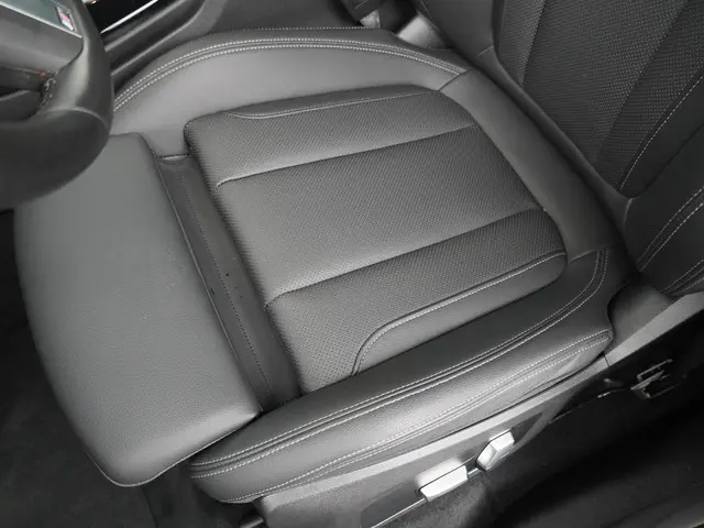 BMW iX3 Executive 80 kWh 2023 Elektrisch 13
