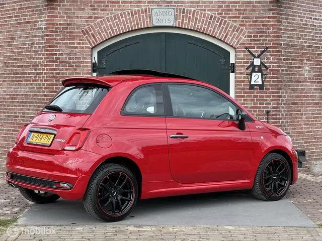 Fiat 500 1.0 Hybrid RED 2021 Benzine 2