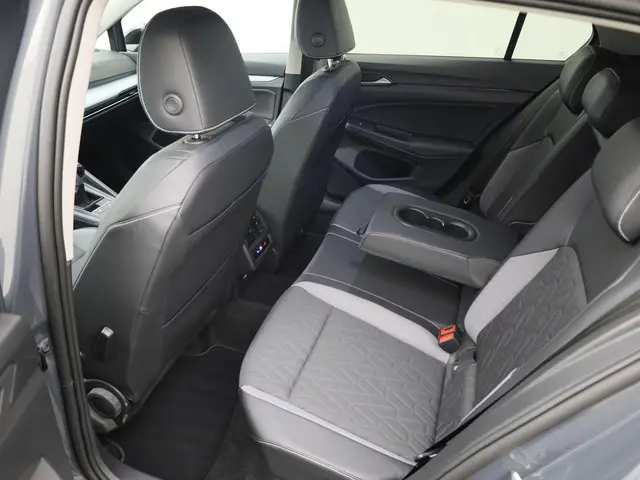 Volkswagen Golf 1.5TSI/116PK Goal 2024 Benzine 19