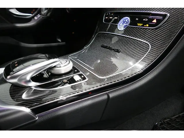 Mercedes-Benz C-Klasse 180 AMG Line 2018 Benzine 15