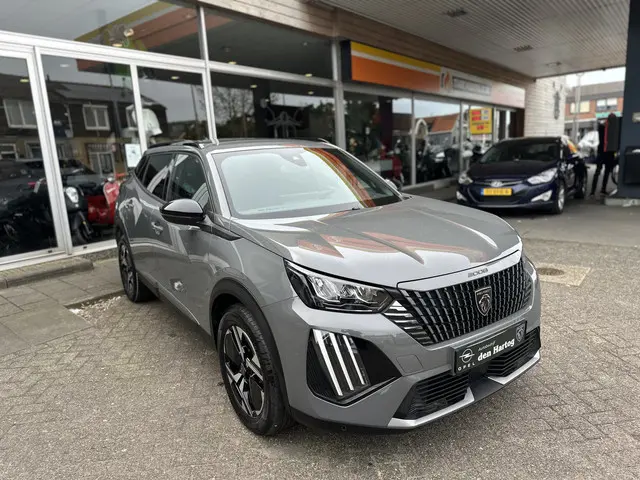 Peugeot 2008 1.2 PureTech Allure 2024 Benzine 37