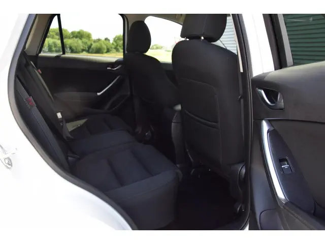 Mazda CX-5 2.5 SkyActiv-G 192 GT-M 4WD 2016 Benzine 33