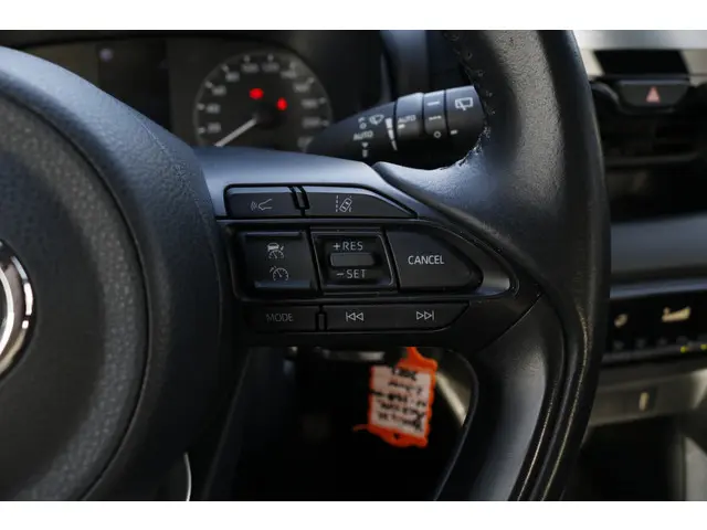 Toyota Yaris 1.5 Hybrid Active 2022 Hybride Benzine 15