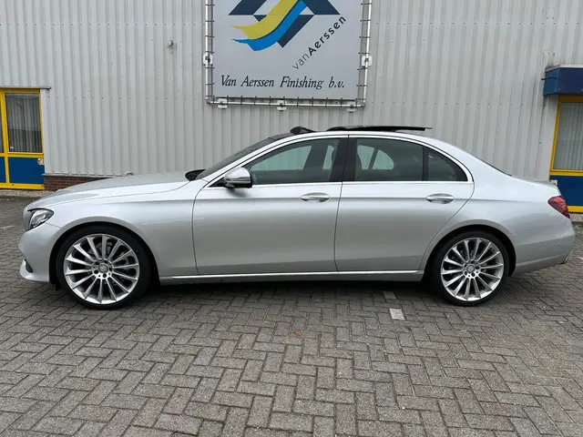 Mercedes-Benz E-Klasse 220 d Lease Edition 2016 Diesel 3