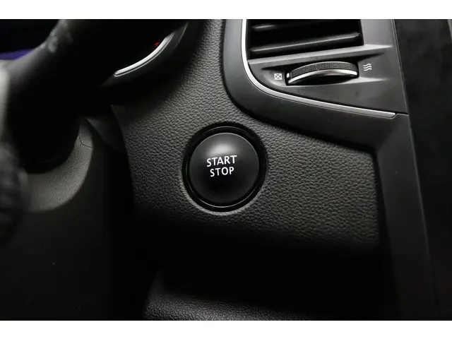 Renault Mégane Estate 1.2 TCe 100pk Limited 2018 Benzine 25