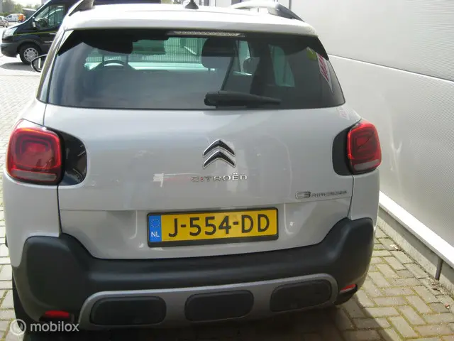 Citroën C3 Aircross 1.2 PureTech S&S Business 2020 Benzine 4
