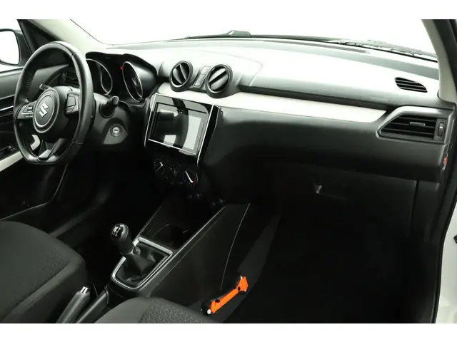 Suzuki Swift 1.2 Select 2019 Benzine 43