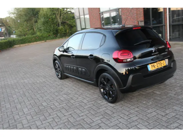 Citroën C3 1.2 PureTech S&S Shine 2017 Benzine 3