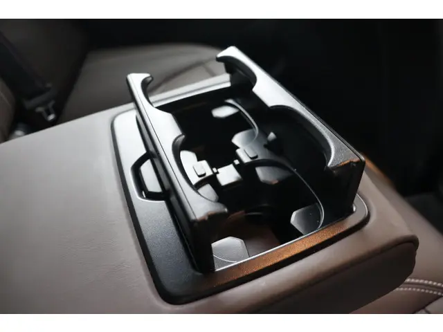 BMW i4 M50 High Executive 2023 Elektrisch 17