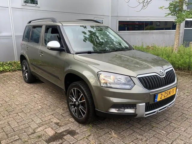 Škoda Yeti Outdoor 1.2 TSI Elegance 2014 Benzine 12