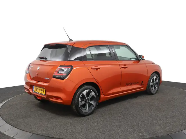 Suzuki Swift 1.2 Style Smart Hybrid 2025 Benzine 2