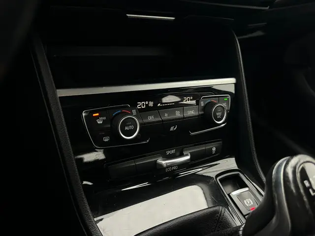 BMW 2 Serie Active Tourer 218i Executive 2015 Benzine 12