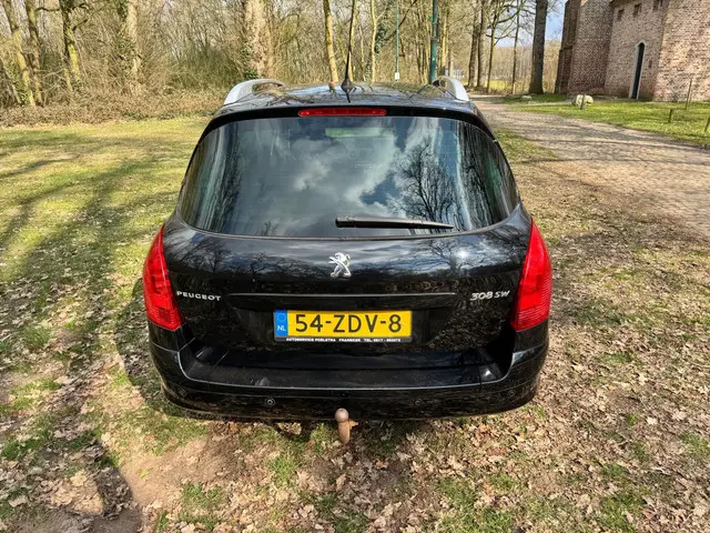 Peugeot 308 SW 1.6 THP Allure 7p 2012 Benzine 5