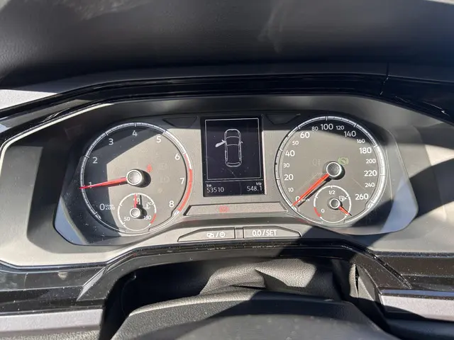 Volkswagen Polo 1.0 TSI Highline IQ Drive 2019 Benzine 18