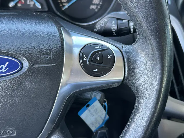 Ford Focus Wagon 1.0 EcoBoost Titanium 2013 Benzine 20