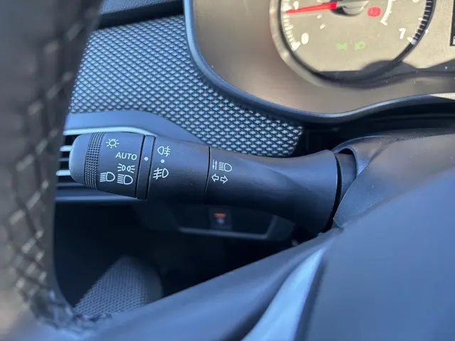 Dacia Sandero 1.0 TCe 90 Journey 2025 Benzine 23