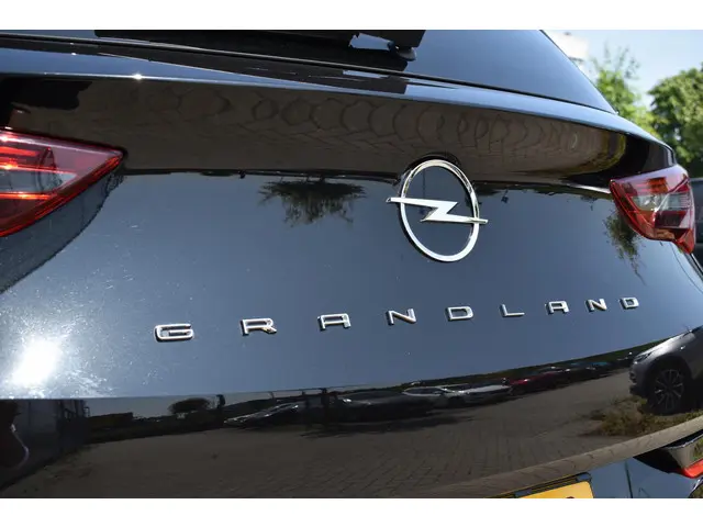 Opel Grandland 1.2 Turbo Ultimate 2024 Benzine 22