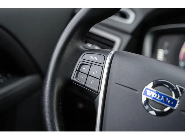 Volvo V70 2.0 T4 Polar 2016 Benzine 23