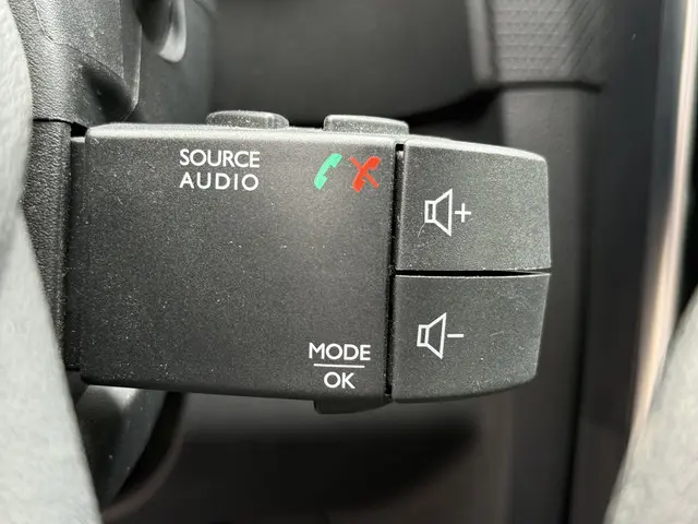 Renault Clio 0.9 TCe Life 2017 Benzine 18