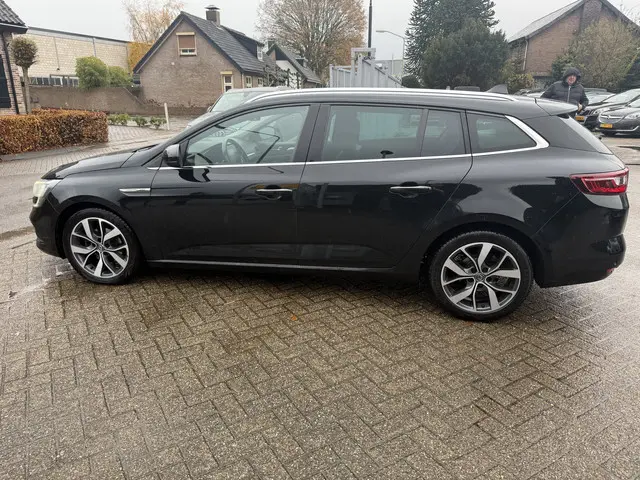Renault Mégane Estate TCe Bose 2018 Benzine 3