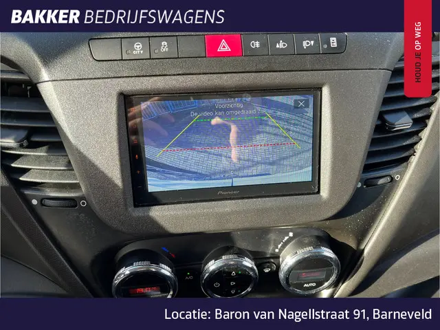 Iveco Daily 35S16V 2.3 35 L2 H2 2020 Diesel 15