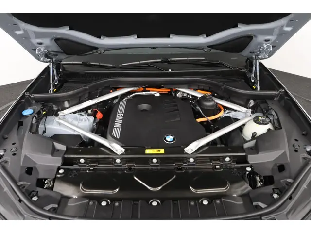 BMW X5 xDrive50e 2025 Hybride Benzine 30