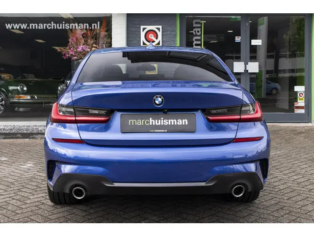 BMW 3 Serie 320i High Executive 2020 Benzine 5