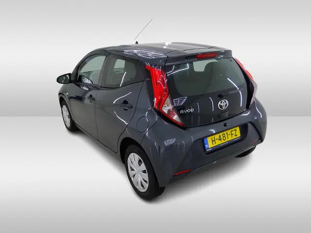 Toyota Aygo 1.0 VVT-i x-fun 2020 Benzine 9