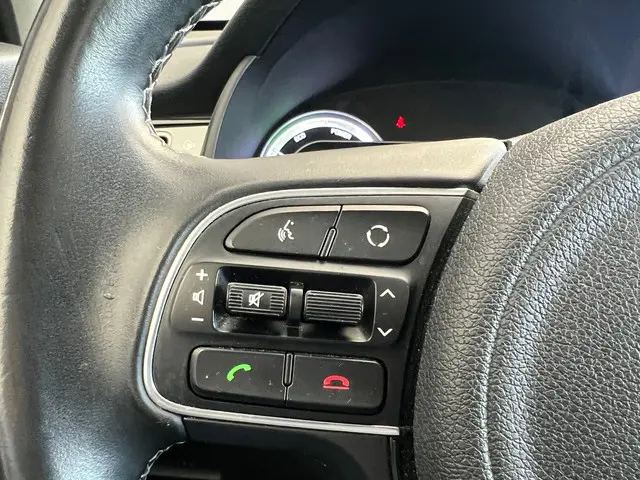 Kia Niro 1.6 GDi Hybrid DynamicLine 2018 Hybride Benzine 11