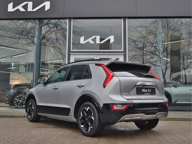 Kia Niro EV DynamicPlusLine 64.8 kWh 2022 Elektrisch 3