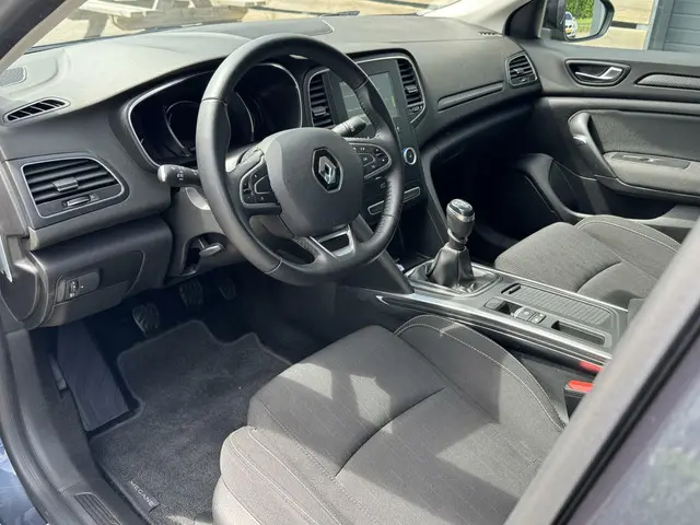 Renault Mégane Estate 1.3 TCe 85kW Limited 2019 Benzine 19