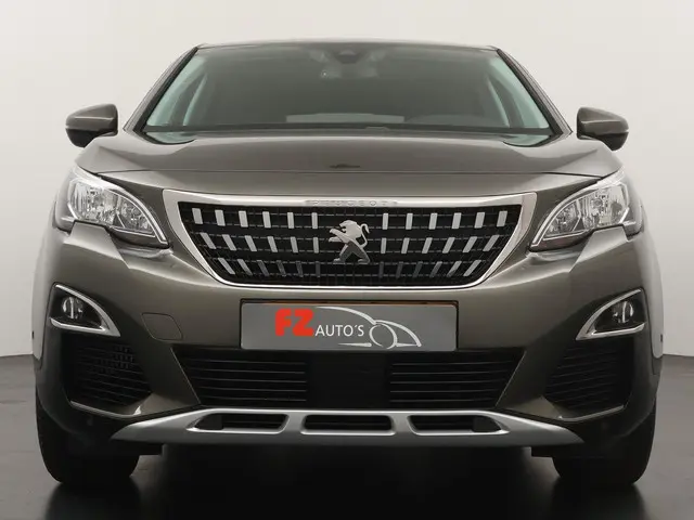 Peugeot 3008 1.2 PureTech Allure 2018 Benzine 8