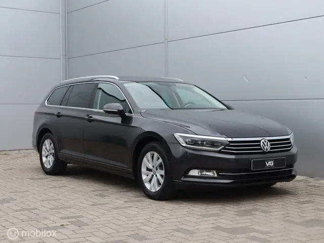 Volkswagen Passat Variant 1.6 TDI Highline 2018 Diesel 9
