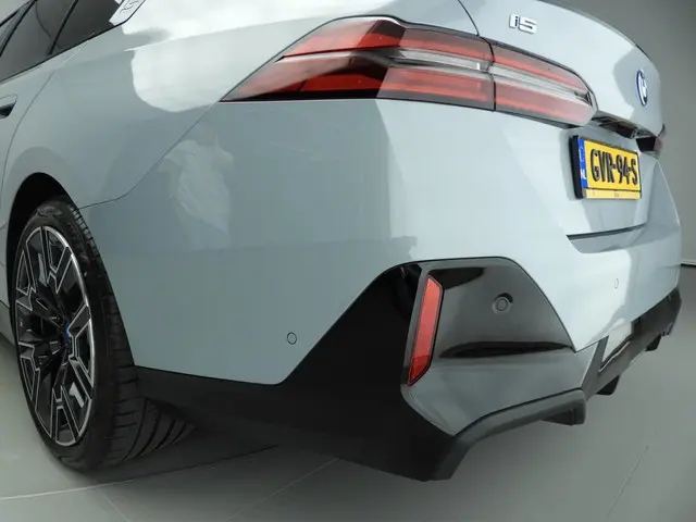 BMW i5 xDrive40 2024 Elektrisch 51