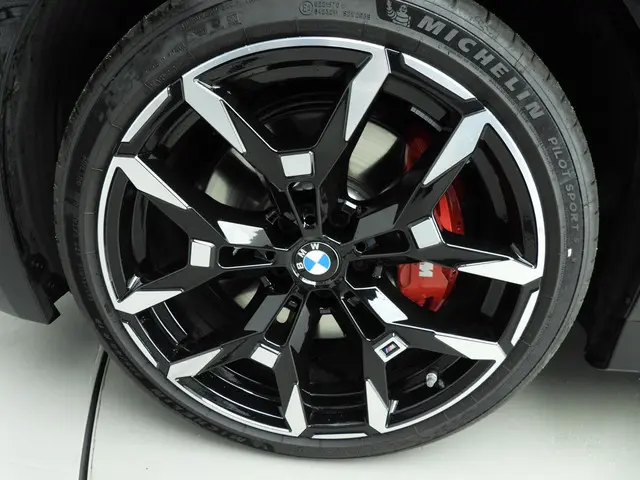 BMW 3 Serie Touring 330e 2025 Hybride Benzine 11