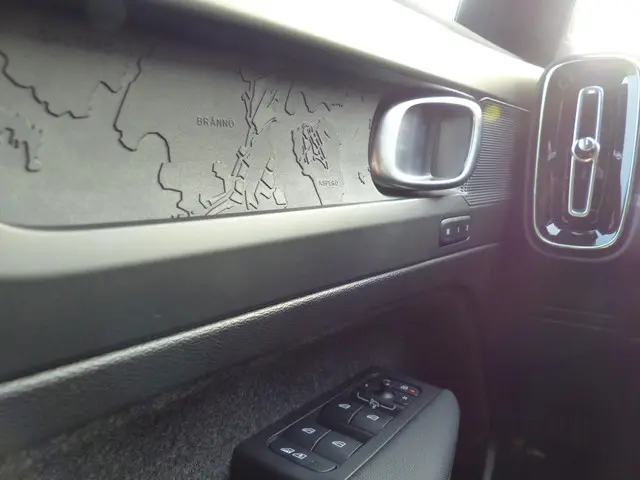 Volvo EC40 Extended Range Plus 82 kWh 2025 Elektrisch 22