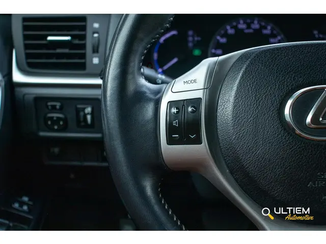Lexus CT 200h Business Line Pro 2012 Hybride Benzine 16