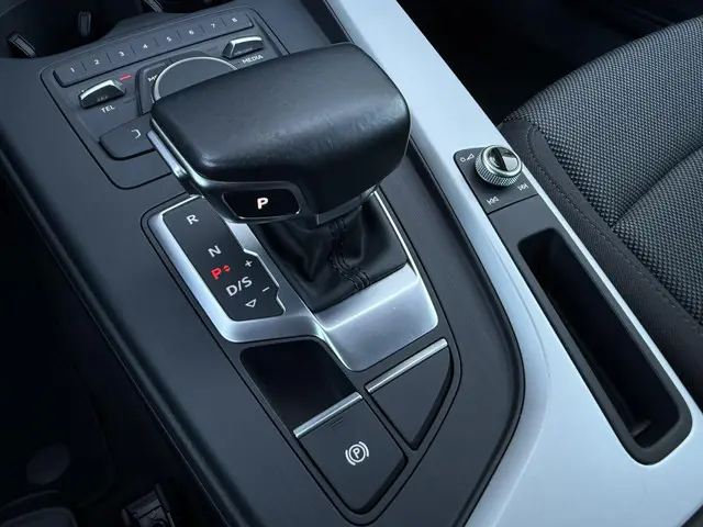 Audi A4 Limousine 1.4 TFSI Pro Line 2016 Benzine 29