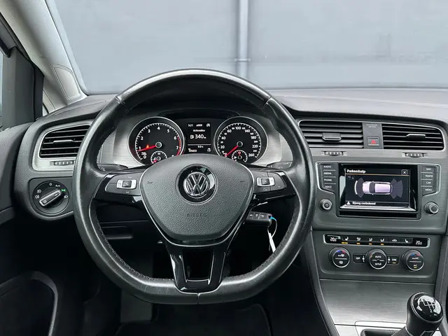 Volkswagen Golf 1.4 TSI Highline 2013 Benzine 13